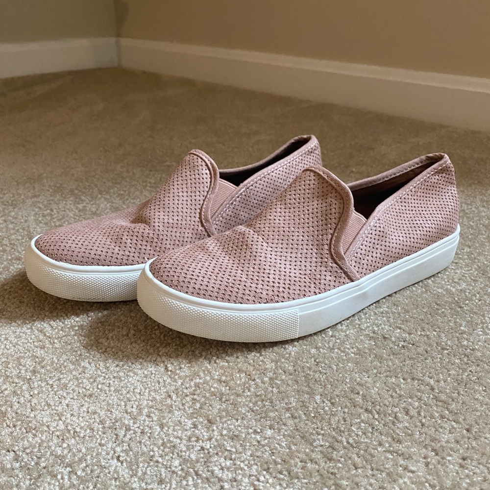 Steve Madden Zarayy Blush Pink Slip On Sneakers